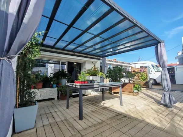 Maison rénovée avec gîte saisonnier Aucun travaux à prévoir