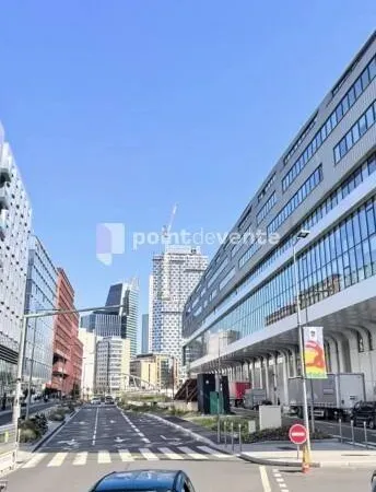 Local commercial 197 m²