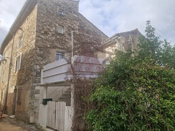 Maison en pierres