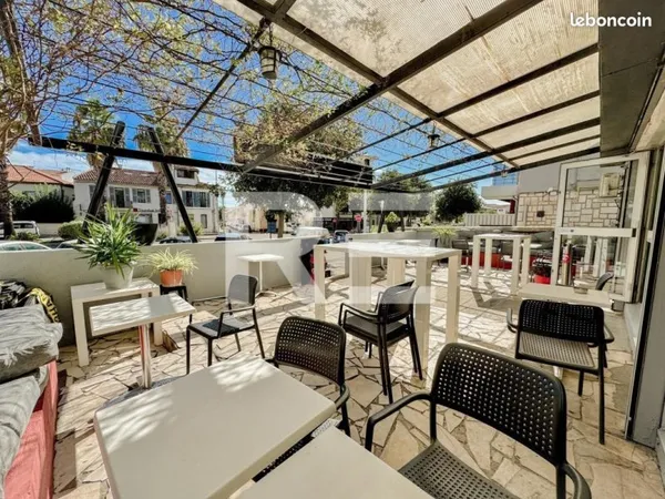 Local commercial 109 m²