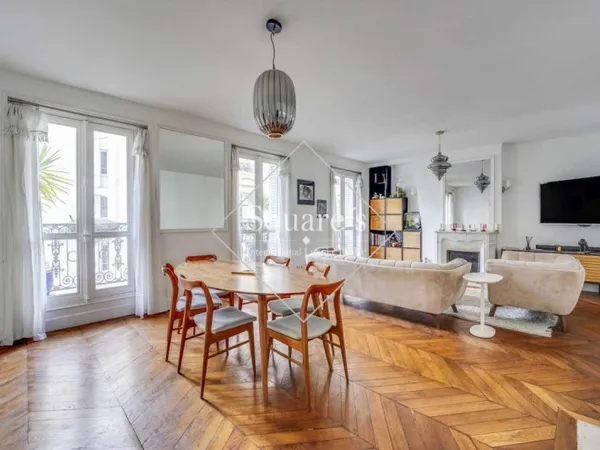 Vends T5 - 99m² - Paris 9Ème