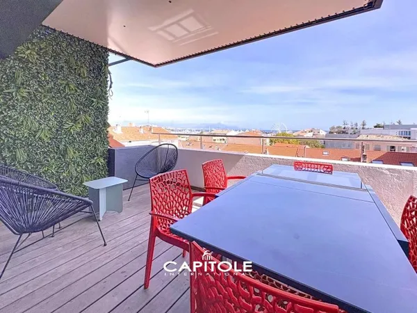 Hôtel particulier d'exception en coeur de ville de 206 m² au calm