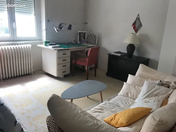 Grande chambre 18m2 prix tout compris, 800m facs, UBO