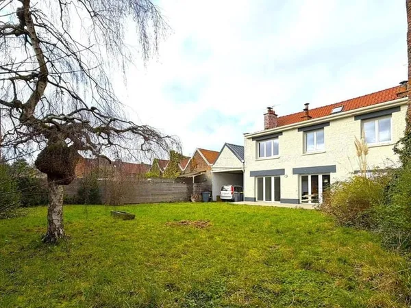 Maison 5 pièces 144 m²