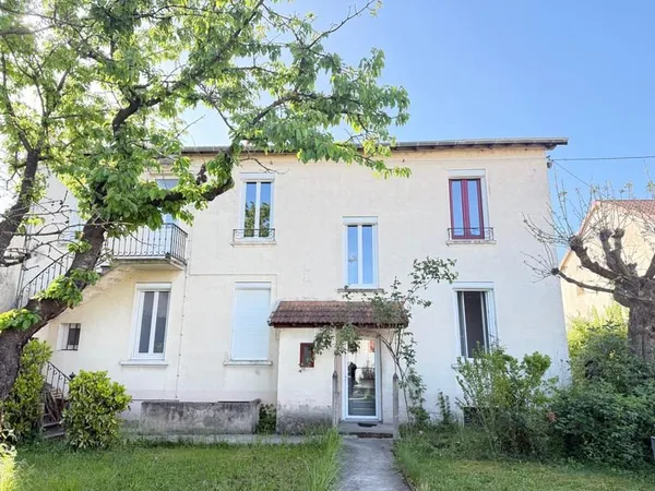 Appartement 4 pièces 81 m²