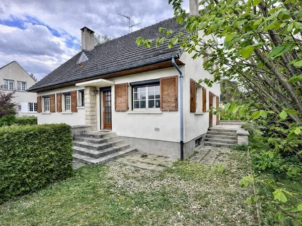 Maison indépendante 6 pièces 120m2