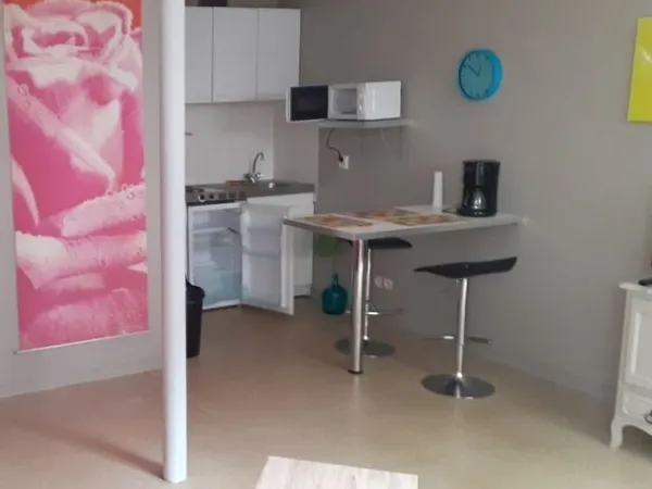 Studio meublé