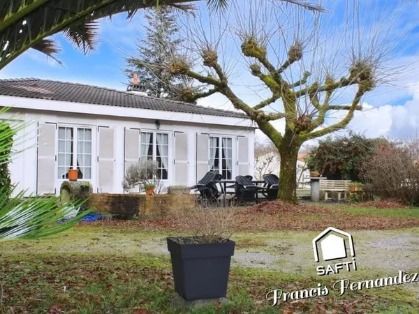 Maison de 102 m² sur un terrain de 4 019 m².