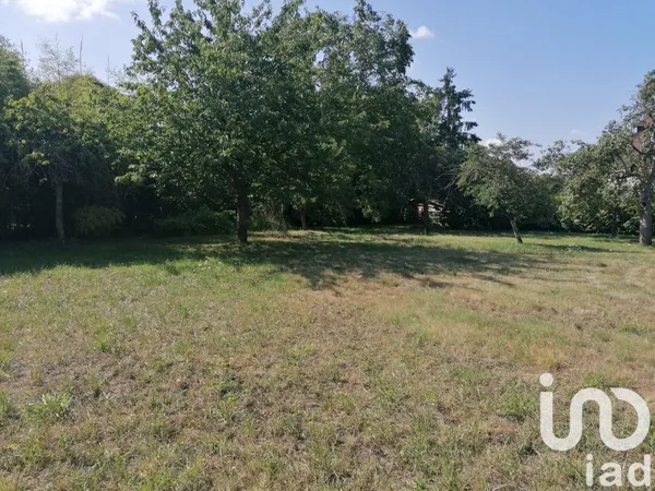 Terrain 1647 m²