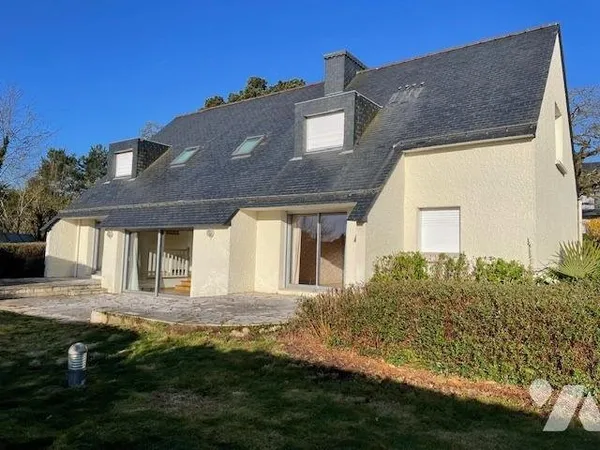 Maison 6 pièces 176 m²
