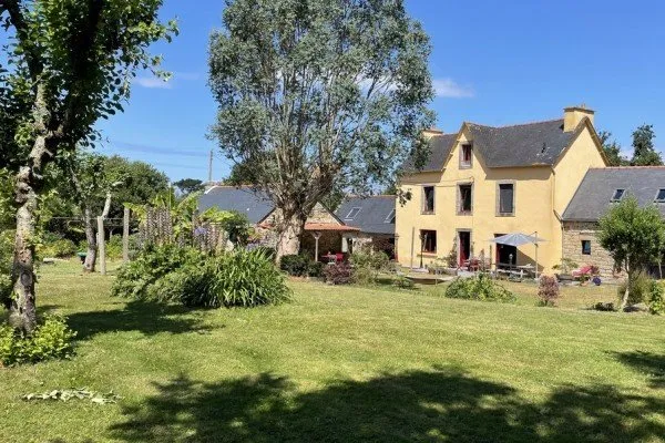 Maison Vente Douarnenez 10p 163m² 599900€