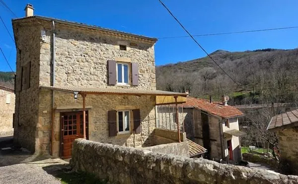 Maison 6 pièces 93 m²