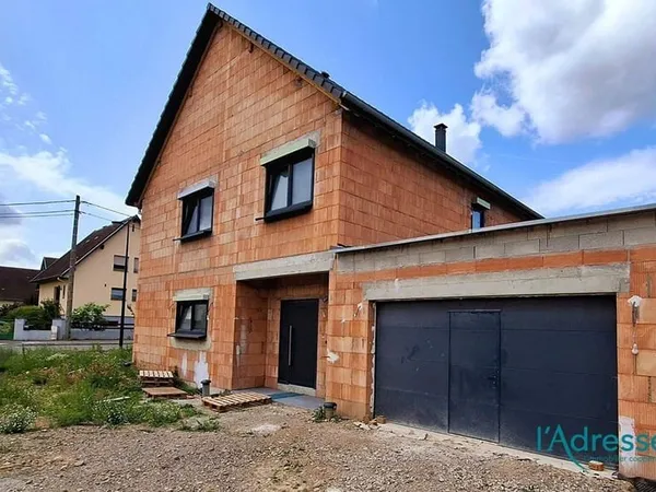 Maison 8 pièces 192 m²