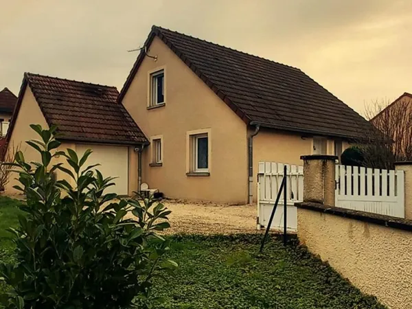 Maison 6 pièces 105 m²