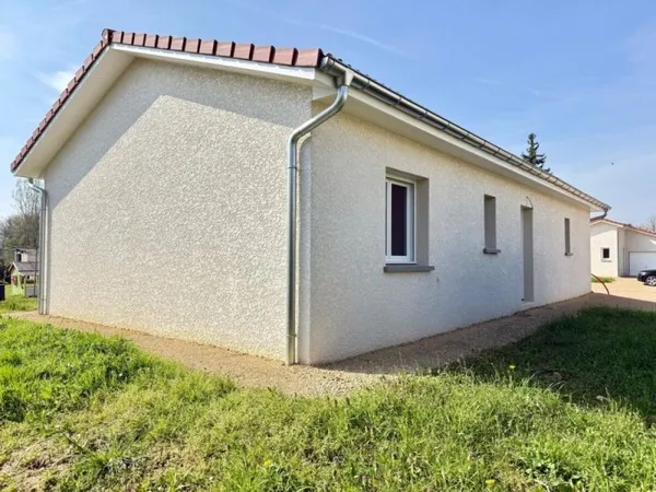 Maison - Mézériat - 74m²