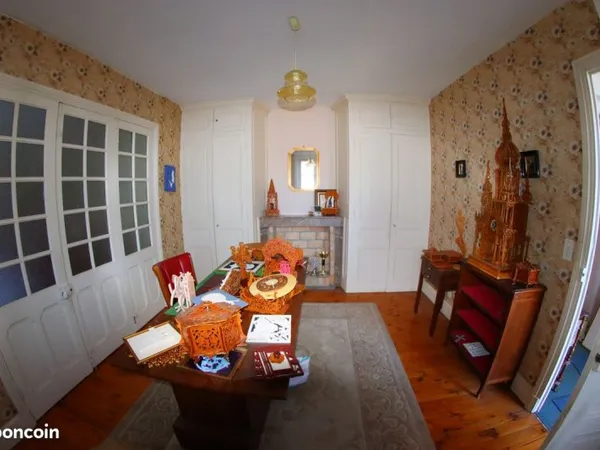 Maison atypique avec cachet