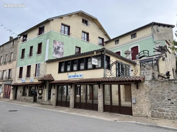 Local 500 m²