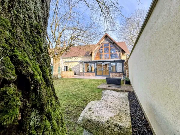 Maison 6 pièces 165 m²