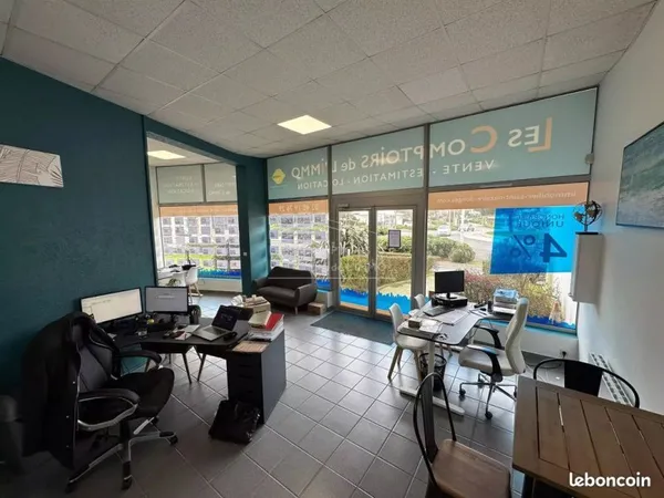 Bureaux, local commercial 77 m² Saint-Nazaire