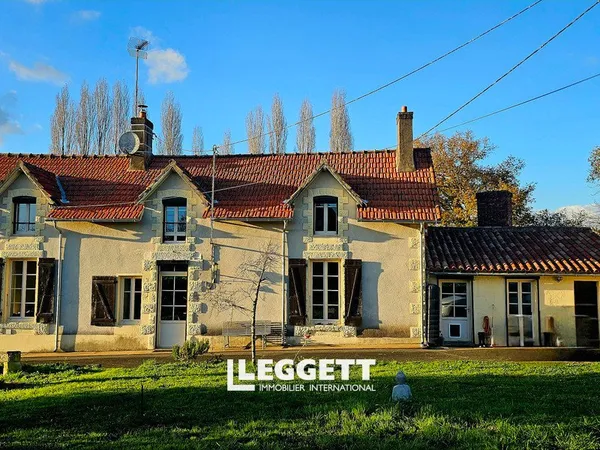 Maison 6 pièce(s), L'HERMENAULT
