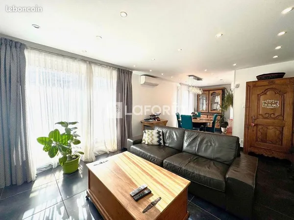 Appartement 4 pièces 105 m²