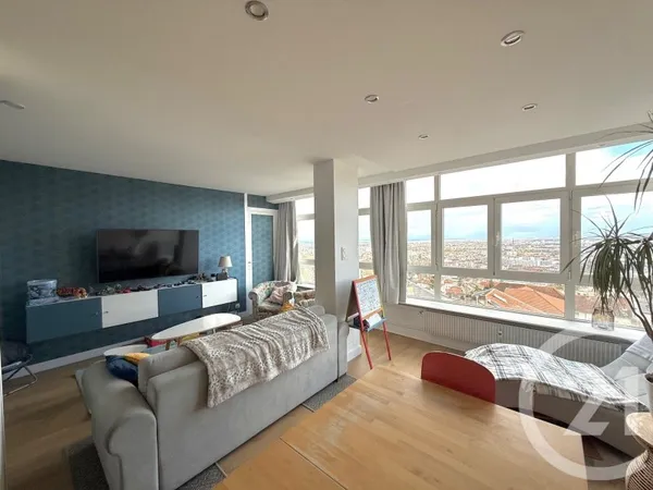Appartement 6 pièces 114 m²