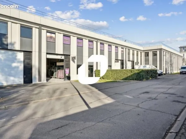 Local d'activité 410 m²
