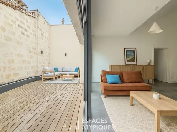 Appartement rénové avec grande terrasse aux Chartrons