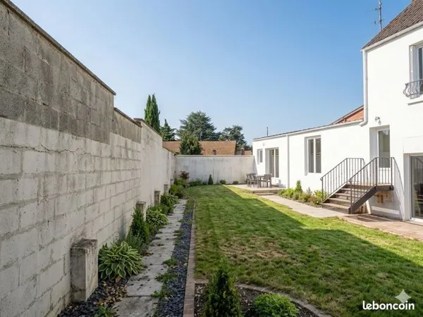 Studio NEUF + JARDIN PRIVÉ 50m² & ANNEXE - Prestations de qualité