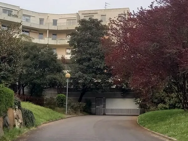 T3 lumineux + balcon + garage fermé - Saint-Herblain Chézine