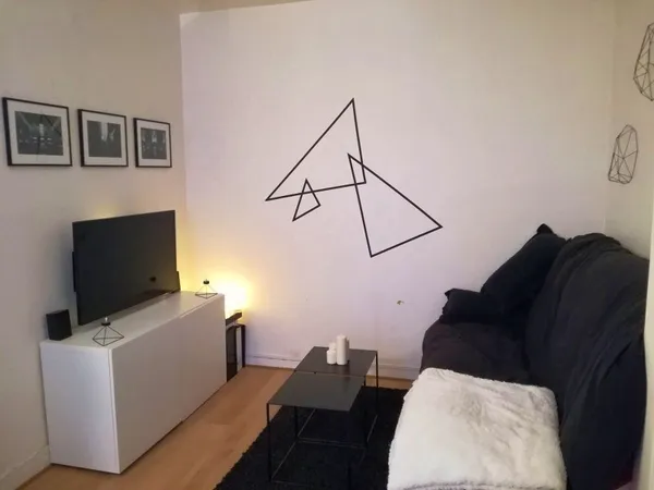 Loue appartement meublé