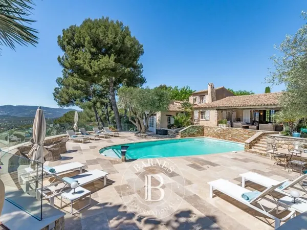 Mougins - Domaine privé - Bastide de Charme - 6 Chambres - Vue mer panoramique - Piscine
