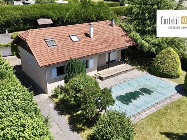 Maison de luxe 7 pièces 284 m²