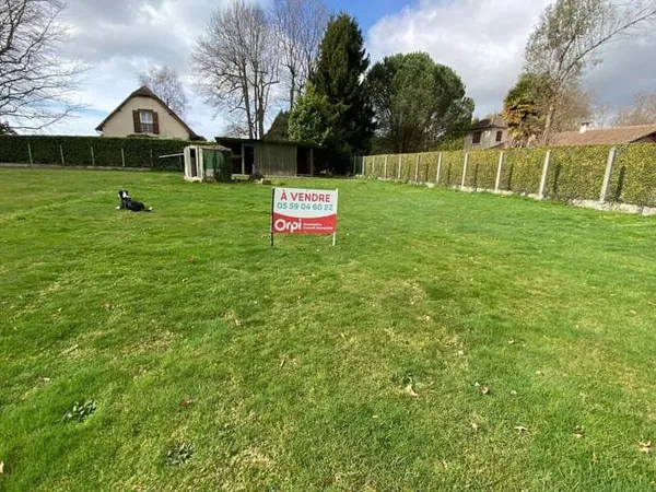 Terrain 1000 m²