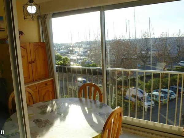 Location appartement meublé Gruissan (11)