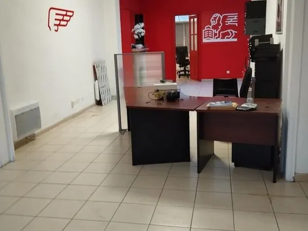 A louer à Orchies centre local professionnel ou commercial