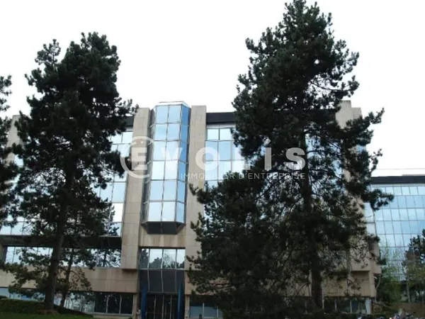 Bureaux 4805 m²