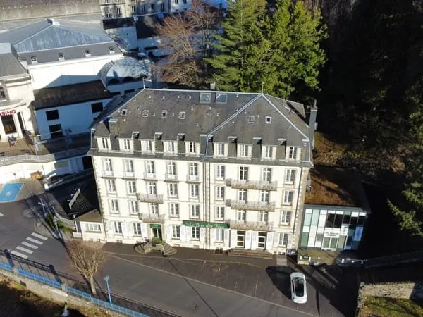 Hôtel de caractère en station thermale