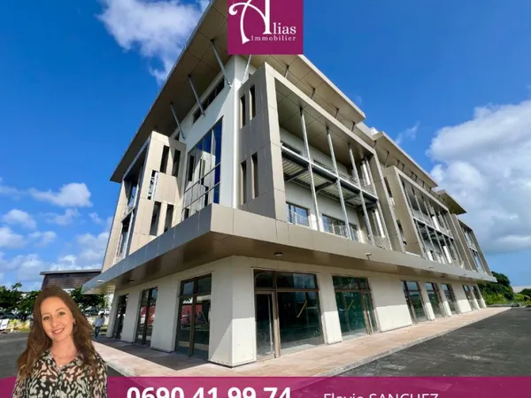 Local professionnel 155 m²