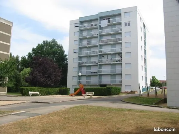 Appartement 4 pièces 77 m²