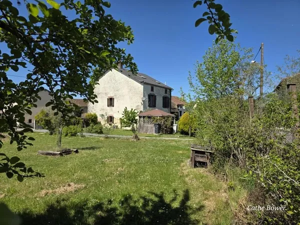 À vendre-maison 4 chambres, jardin, piscine, atelier - Magnac-Laval 87
