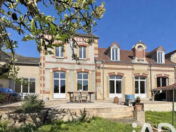 Maison 8 pièces 190 m²