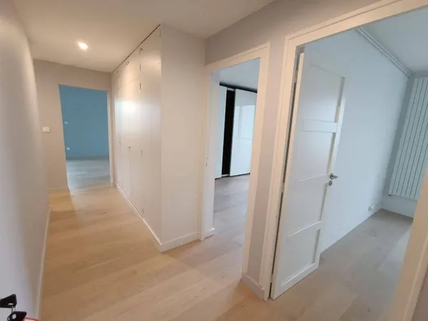 Appartement 4 pièces 92 m²