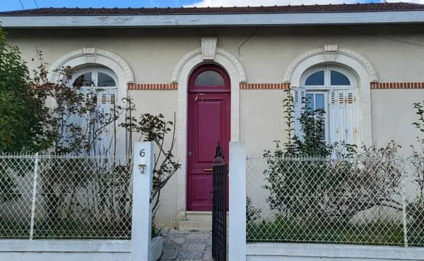 Jolie échoppe 110 m² HAUT CENON avec grand jardin