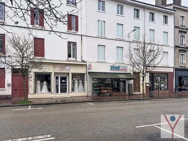 INVESTISSEMENT RENTABLE SECTEUR GARE
