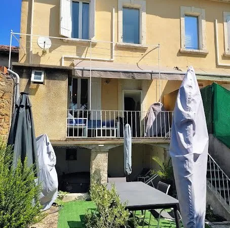 Maison 8 pièces 166 m²