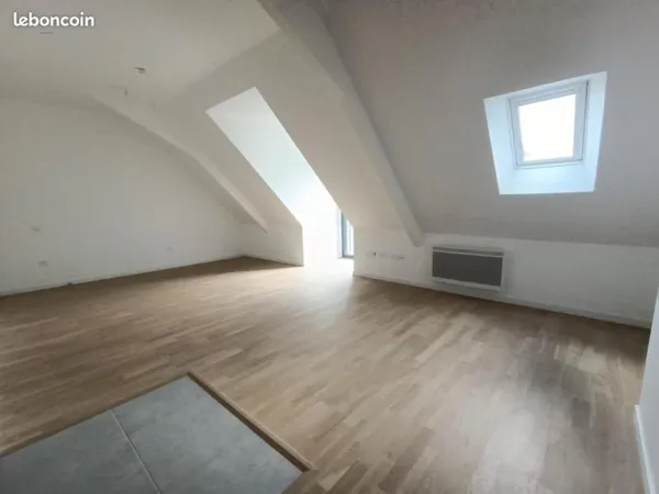 Studio 1 pièce 31 m²