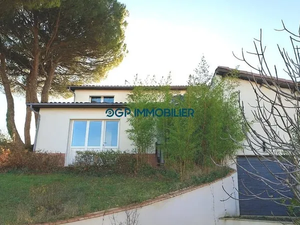 Maison 123 m² entièrement rénovée sur une parcelle de 640 m?