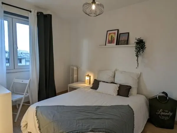 Chambre 1 pièce 17 m²