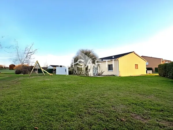 Maison T3 de plain pied avec grand jardin